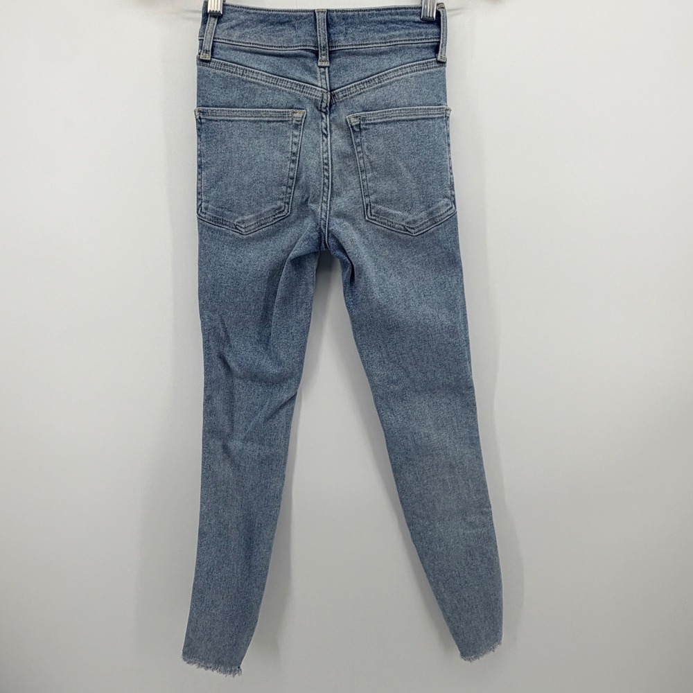 Free People We The Free Skinny Jeans Womens‎ 24 Light Blue Distressed Raw Hem - Picture 3 of 9